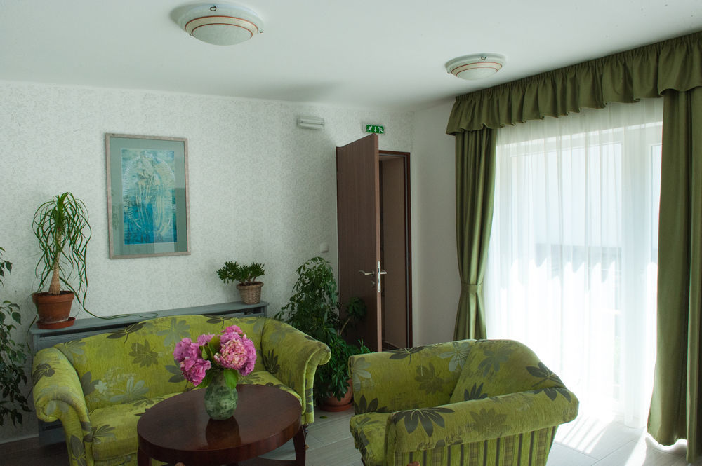 Piroska Villa Heviz Ngoại thất bức ảnh
